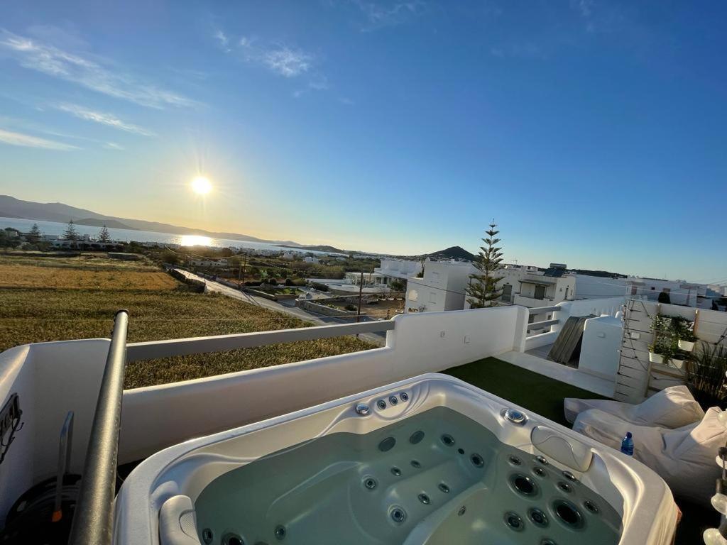 The Nine Graces - Agia Anna - Option With Private Pool Or Hot Tub Agia Anna (Naxos) Exterior foto